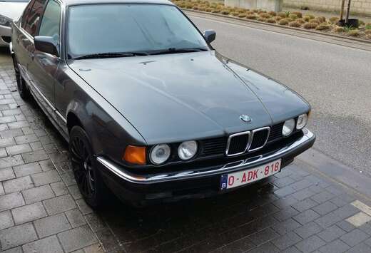 BMW 730i 198pk versie