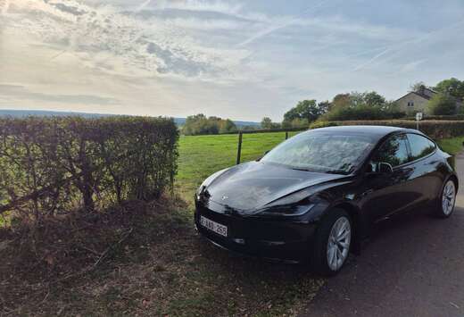 Tesla Model 3 Highland RWD Standard Range premium met ...