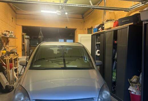 Opel 1.8i XER Cosmo Easytronic