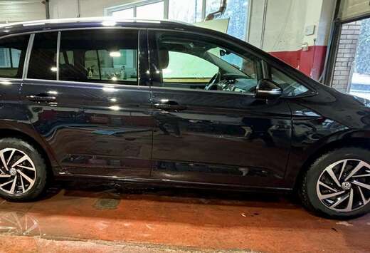 Volkswagen Touran 1.0 TSI Highline OPF (EU6.2)