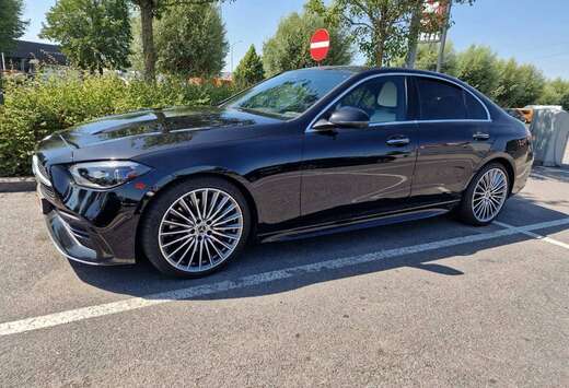 Mercedes-Benz C 300 4-Matic AMG Line AMG Line