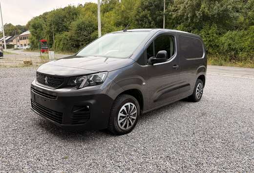 Peugeot 1.5 BlueHDi L1 STD Light Prem. S/S(EU6.2