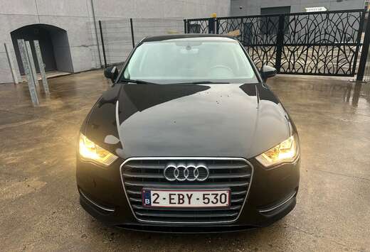 Audi A3 Sportback 1.6 TDi Attraction