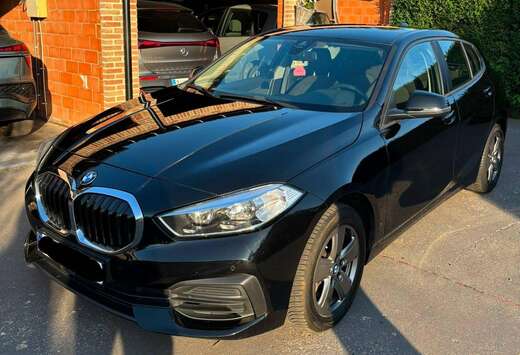BMW 118i Model Advantage