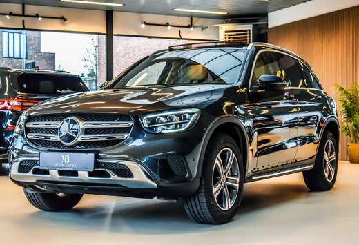 Mercedes-Benz e 4Matic Exclusive 11/2020 - Full Optio ...