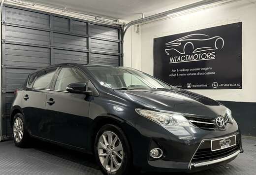 Toyota 1.33i VVT-i Life 73.000 KM