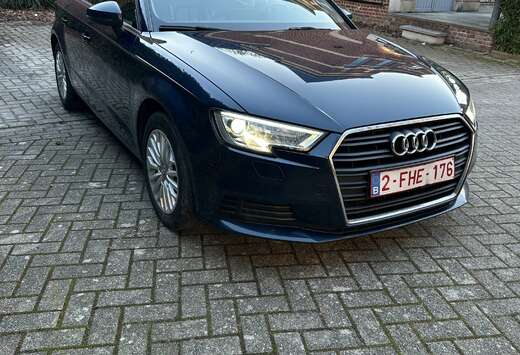 Audi 1.6 TDI Sportback S-tronic
