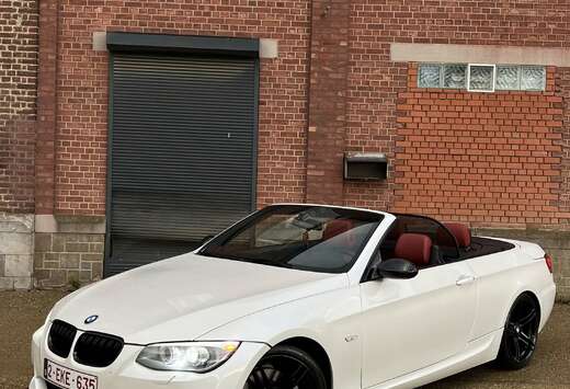 BMW Cab 330d 245 ch Sport Design A