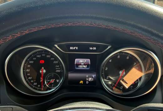 Mercedes-Benz GLA 180 Business Solution AMG (EU6.2)