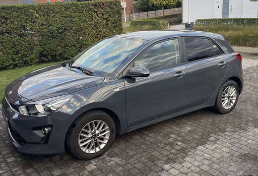 Kia 1.2i Pure