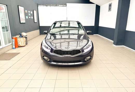 Kia 1.4i Sense \
