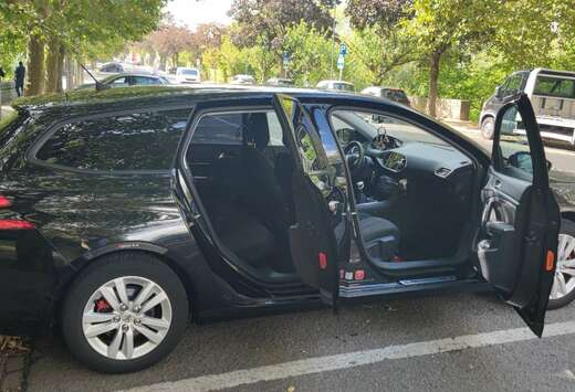 Peugeot SW 1.6 e-HDi 115ch FAP BVM6 Active