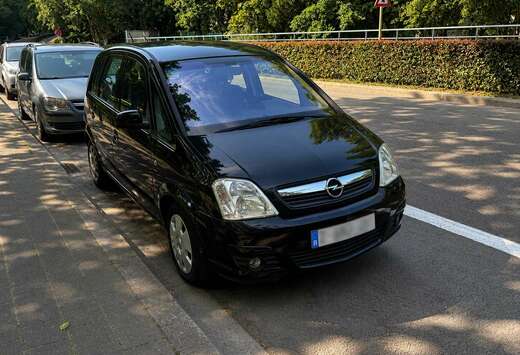 Opel 1.4i Essentia