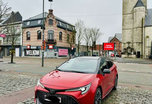 Toyota 1.8 Hybrid Touring Sports Gr