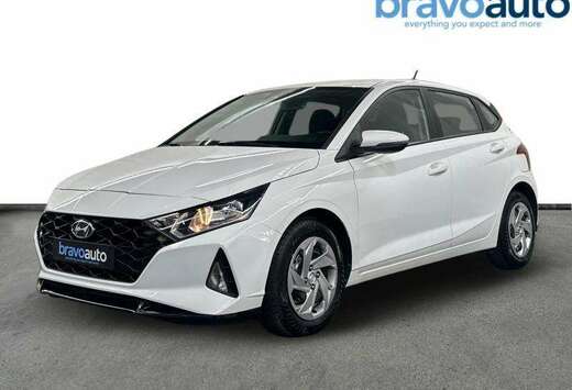 Hyundai AT  heated seats + wheel  All Season Tyres