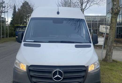 Mercedes-Benz 211 2.1 CDI L2H2 FWD Functional (EU6d-T ...