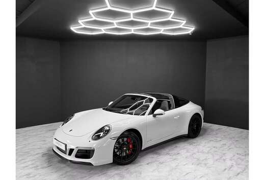Porsche 991.2 Targa 4 GTS / APPROVED / NEW SERVICE