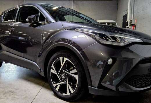 Toyota C-HR Hybrid