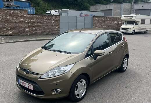 Ford Pret a Immatriculé 2011 Essence 123 000km