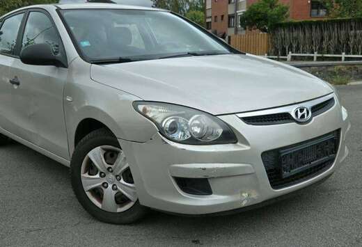 Hyundai 1.4i - Pret A Immatriculé - Essence - Carpas ...