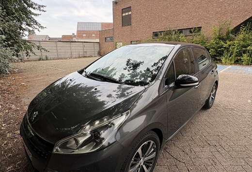 Peugeot 1.2i PureTech Style
