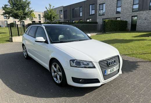 Audi A3 Sportback 1.6 TDi Ambition S line Start/Stop  ...