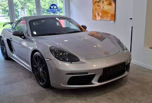 Porsche 718 Cayman T 2.0 Turbo PDK