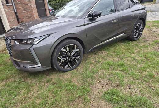 PHEV 1.6 E-TENSE Rivoli (165 kW) (EU6.4)