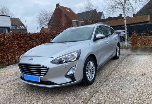 Ford Focus 1.0 EcoBoost Connected