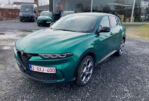 Alfa Romeo VELOCE  PLUG-IN HYBRID  Q4 280 PK  TOPDEAL