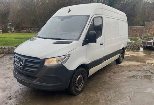 Mercedes-Benz 314 2.1 CDI L2H2 FWD Functional