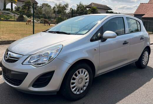 Opel Corsa 1.2i Enjoy Active