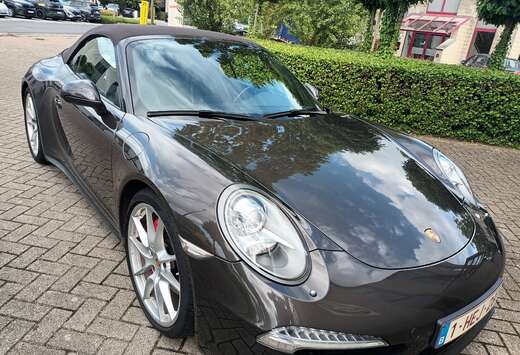 Porsche 911 Carrera 4S Cabriolet