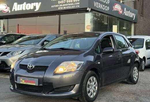 Toyota Auris 1.4i VVT-i Linea Luna