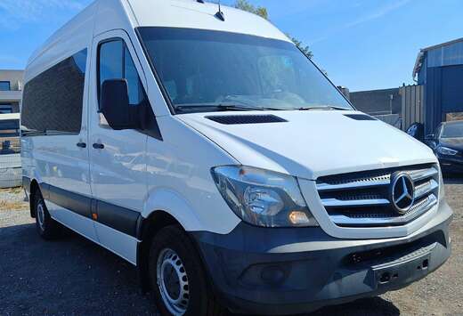 Mercedes-Benz 213 2.1 BlueTEC 8+1PL (EU6)