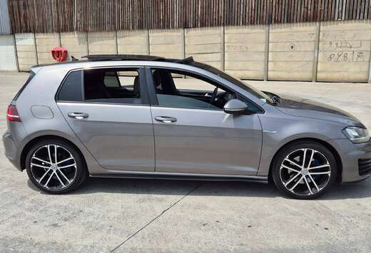 Volkswagen Golf 2.0 CR TDi DSG