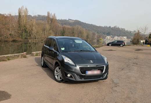 Peugeot THP 165 EAT6 Stop & Start Active 7 places