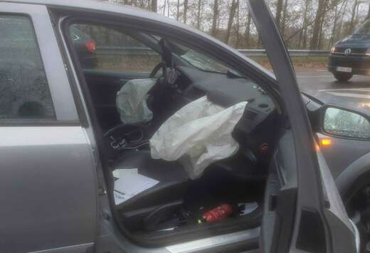 Opel Astra 2.0 Turbo Cosmo