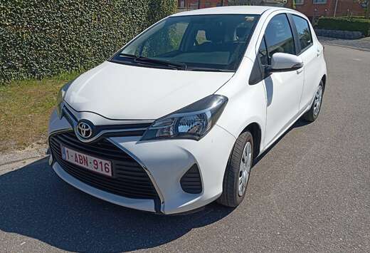 Toyota Yaris automatique essence 1329 cm