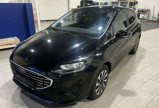 Ford Titanium 1.0i 100pk 5d