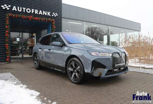 BMW 40 / M-SPORT / TREKHK / INTGR STR / LASR / SFT-CL ...