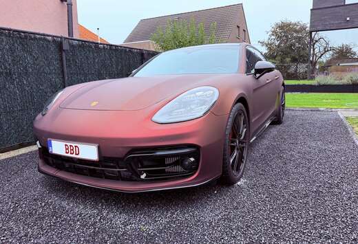 Porsche 4S E-Hybrid Sport Turismo