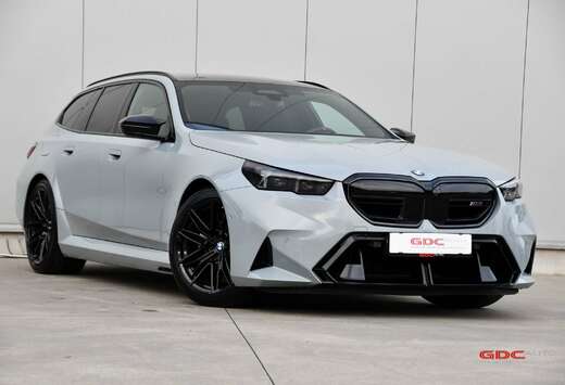 BMW Touring l Panodak l Head-Up l ACC 360 l  B&W l