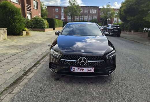 Mercedes-Benz A 250e AMG Line ,panoramische dak , spo ...