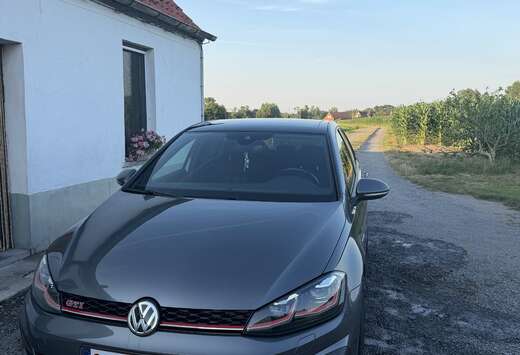 Volkswagen 2.0 TSI Performance DSG