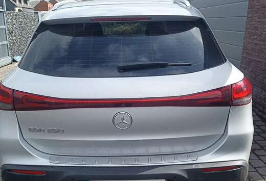 Mercedes-Benz 250 Business Luxury édition chrome