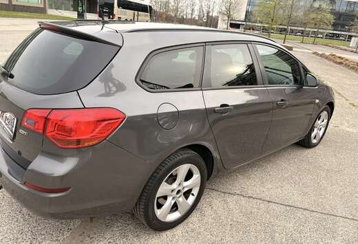 Opel Sports Tourer 1.7 CDTi ECOTEC Essentia DPF