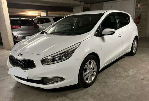 Kia Cee\'d 1.4i Access ISG