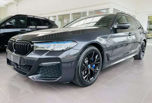BMW e iA PHEV *** GARANTIE + PACK M + LASER + GPS PRO ...