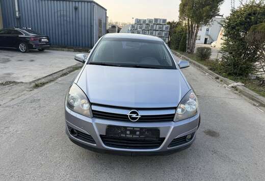 Opel 1.6i XEP 16v Cosmo